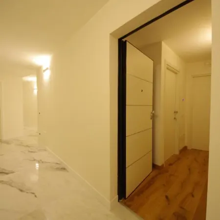 Апартаменты Vannucci House